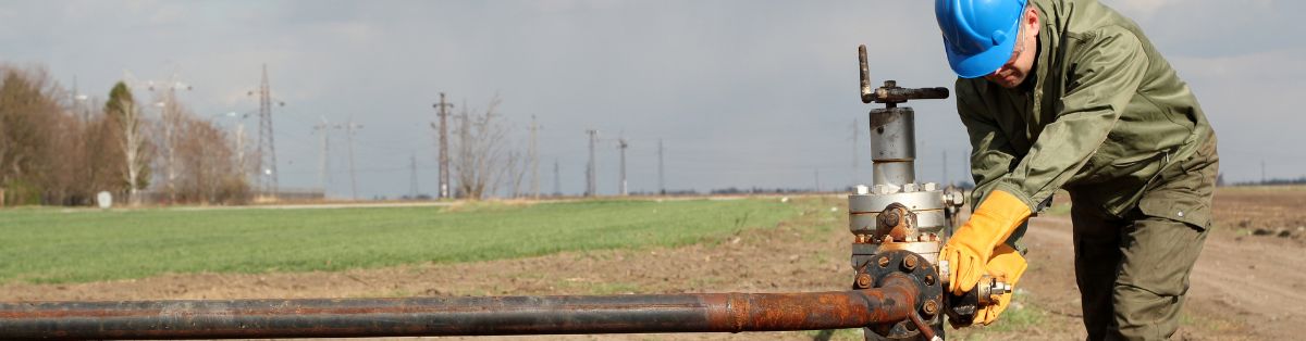 Strategies_ Upskilling and Reskilling Oilfield Workers